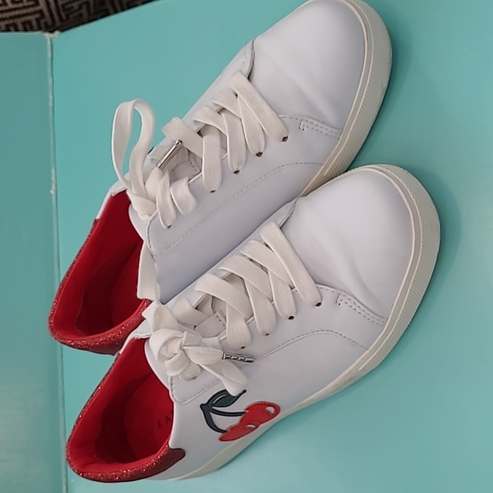 Katy Perry Rizzo sneakers White with red size 7 w